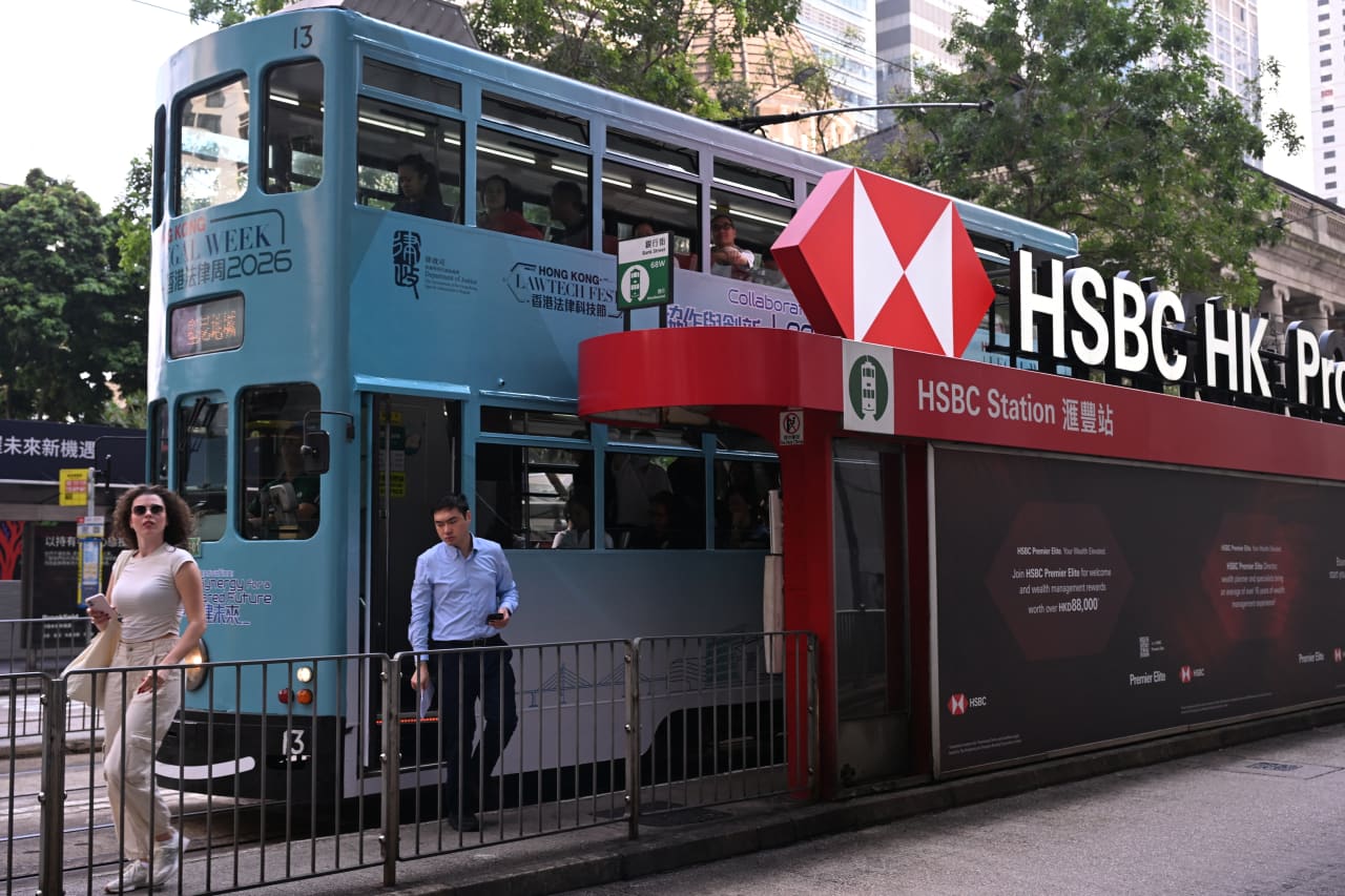 Customers are chasing higher-rate products, and that’s bad news for banks like HSBC — Vancouver Business news