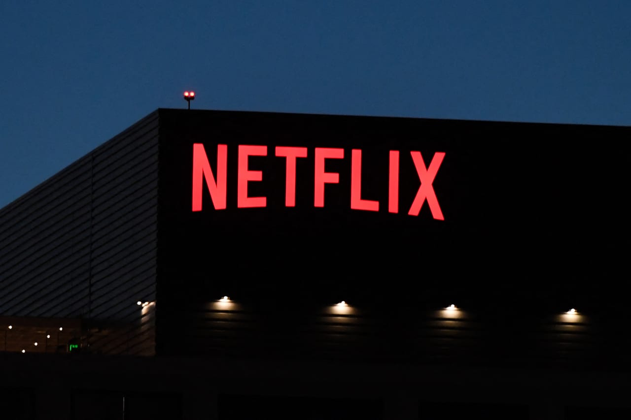 Netflix vows to revive viewership trends, but investors hit ‘sell’ on the stock — MarketWatch