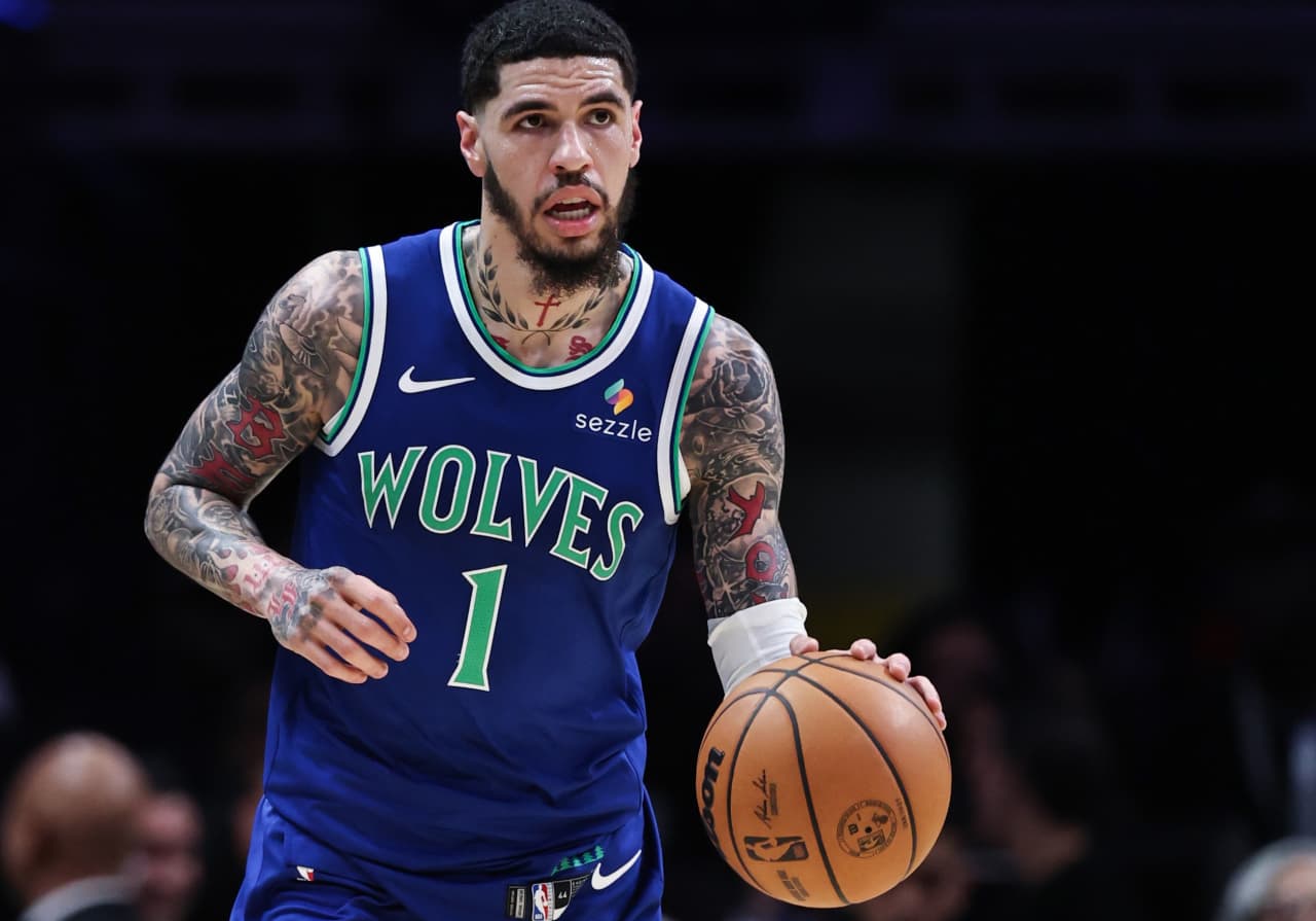 NBA star LaMelo Ball is selling his $2.6 million luxury condo in Charlotte after leaving the Hornets — Vancouver Real Estate news