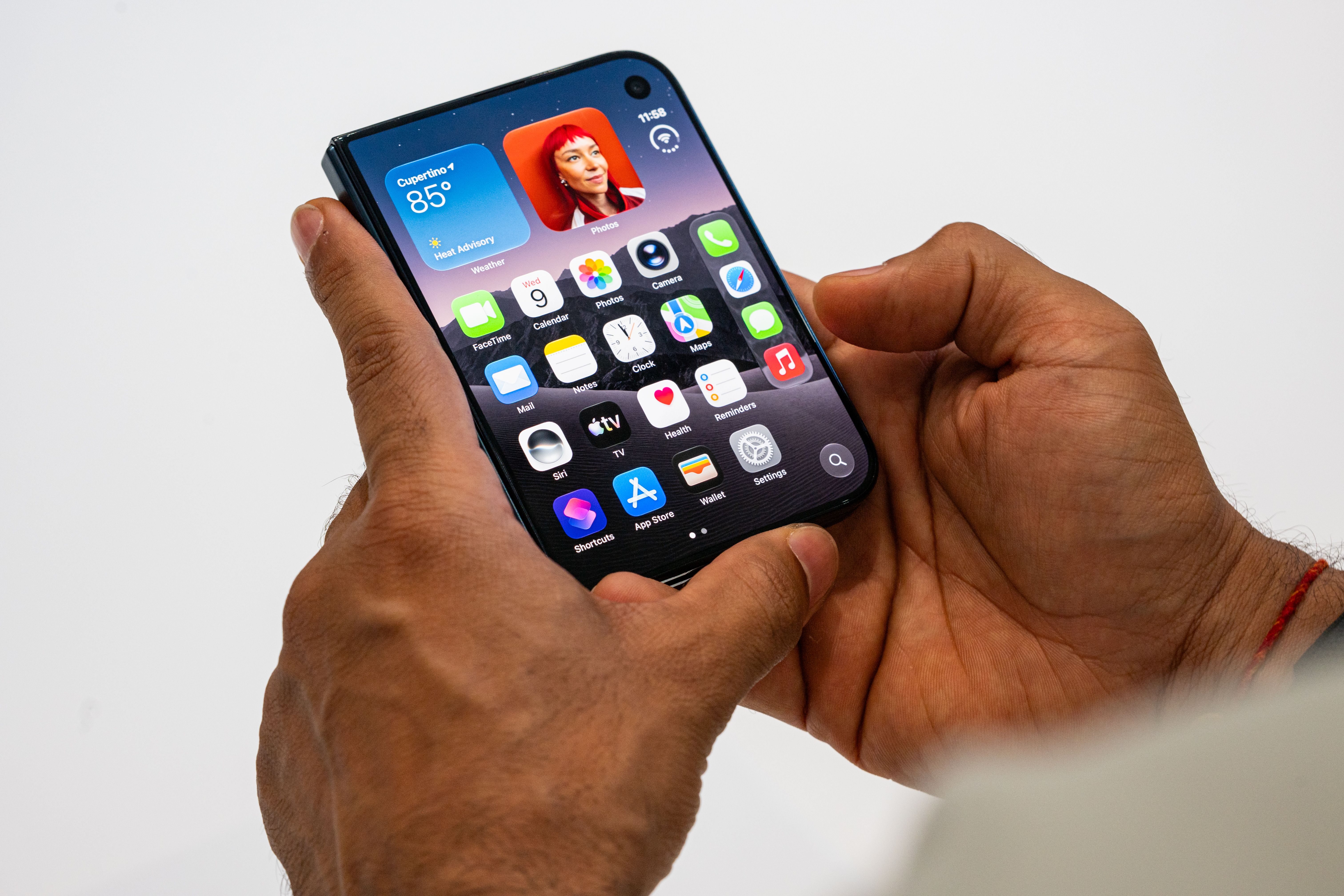 8 Things to Know About the iPhone Duo — Wired, Vancouver Sports news